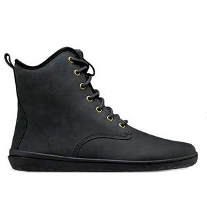 Men’s boot. Vivobarefoot size 44M EUR.